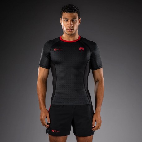 Rashgard manches courtes Venum x Roger Gracie Signature noir/rouge